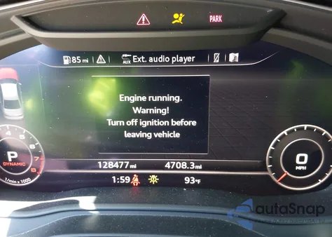 2017 Audi A4 2.0T Premium z USA, uszkodzony, nr VIN WAUENAF42HN055455